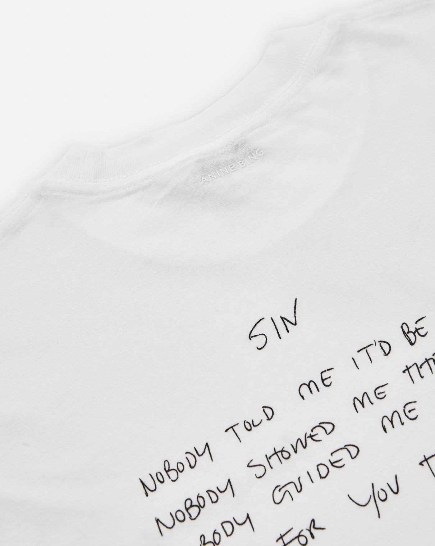 Camiseta Anine Bing Walker Tee Lyrics - Image 4