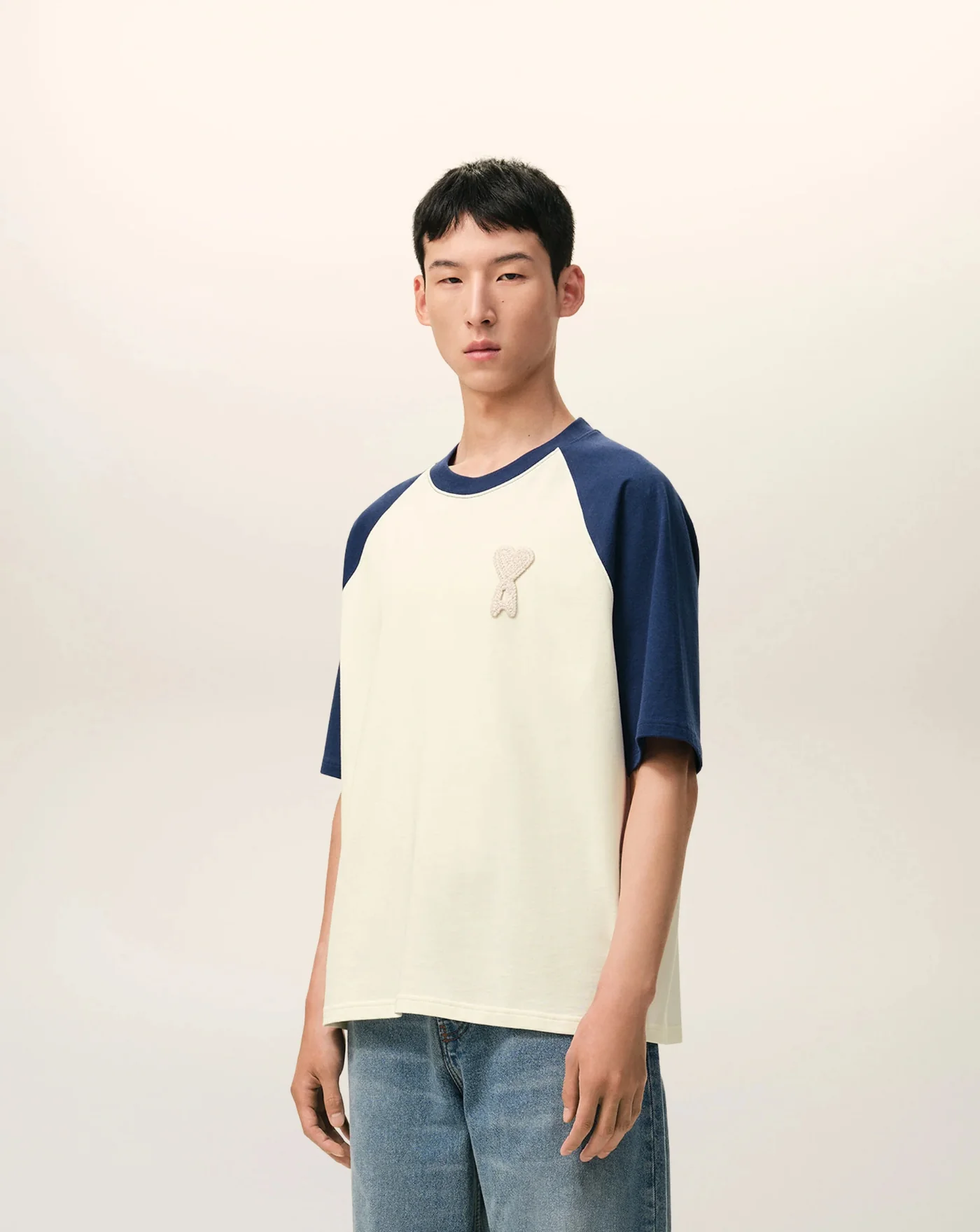Camiseta Ami Paris Bicolor - Image 6