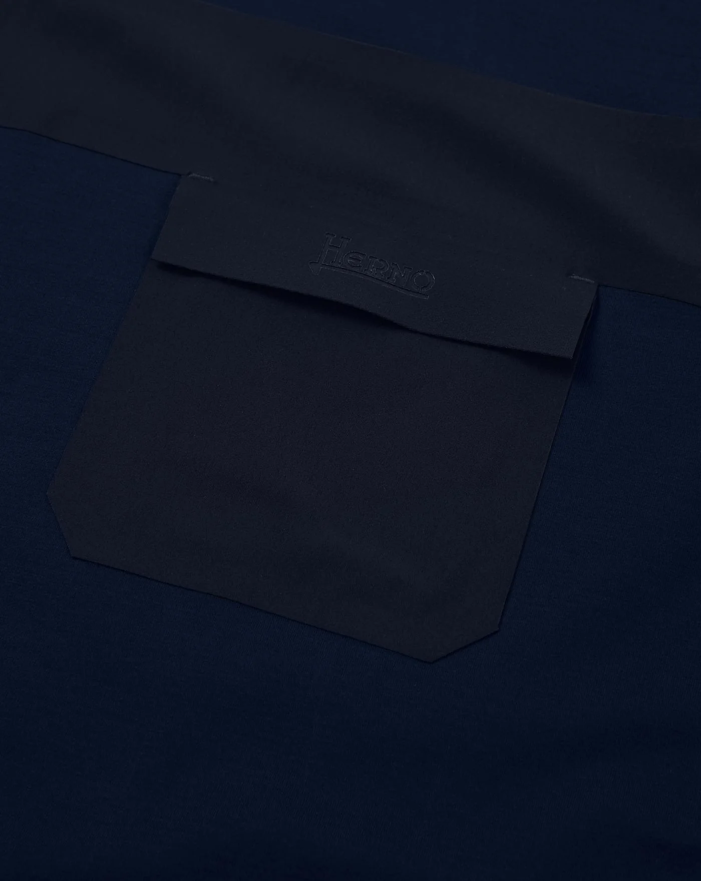 Camiseta Herno Pocket - Image 12