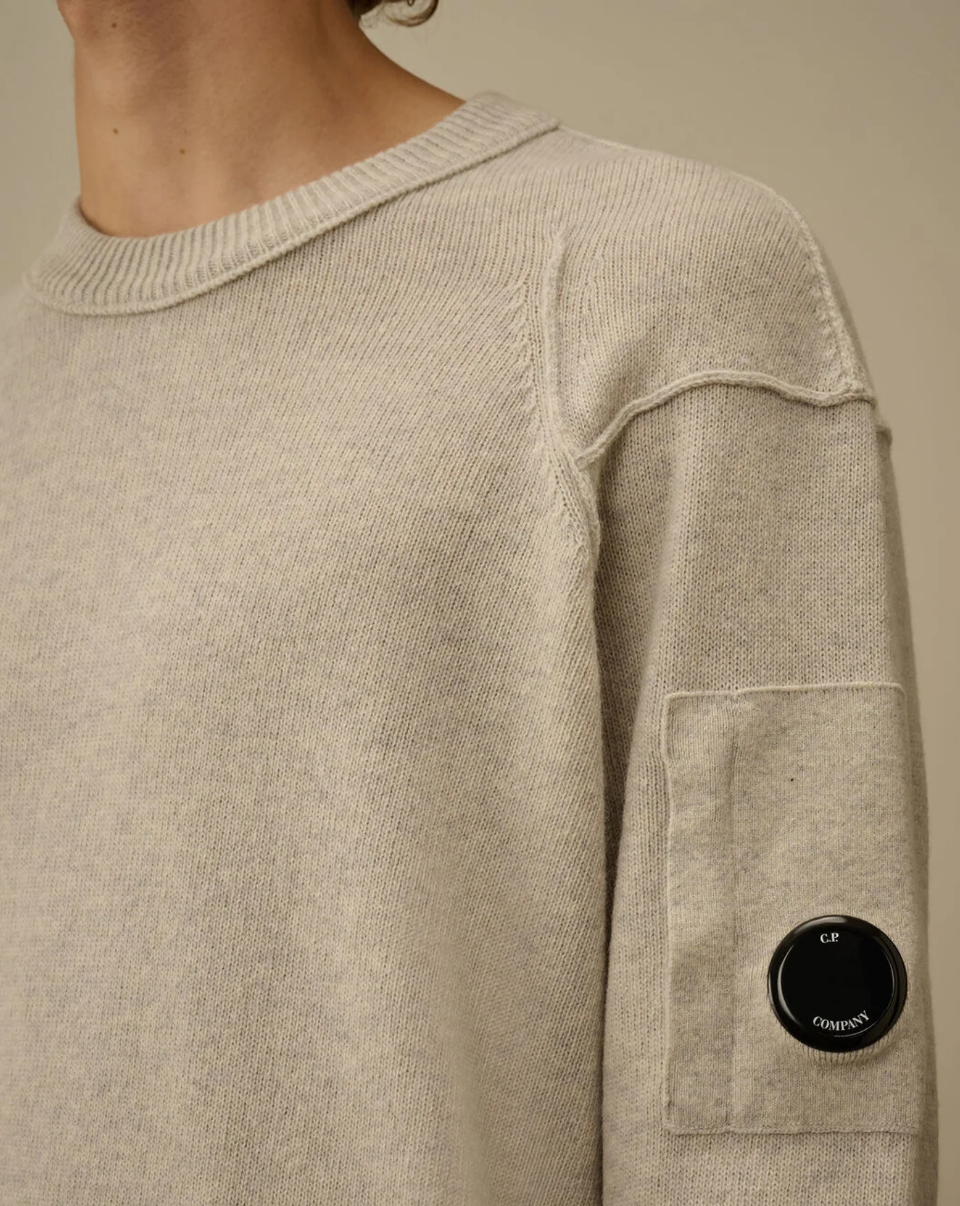 Jersey C.P. Company Lambswool GRS Crewneck Lens Sweater - Image 7