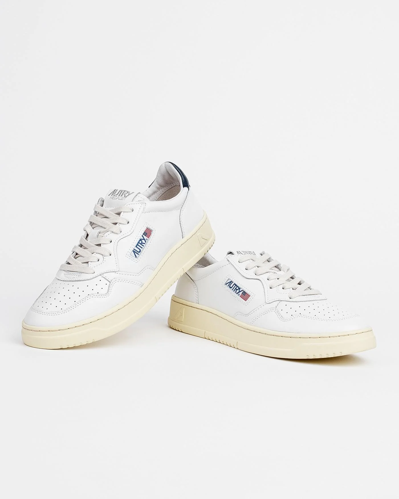 Zapatillas Autry Aulm LL12 - Image 6