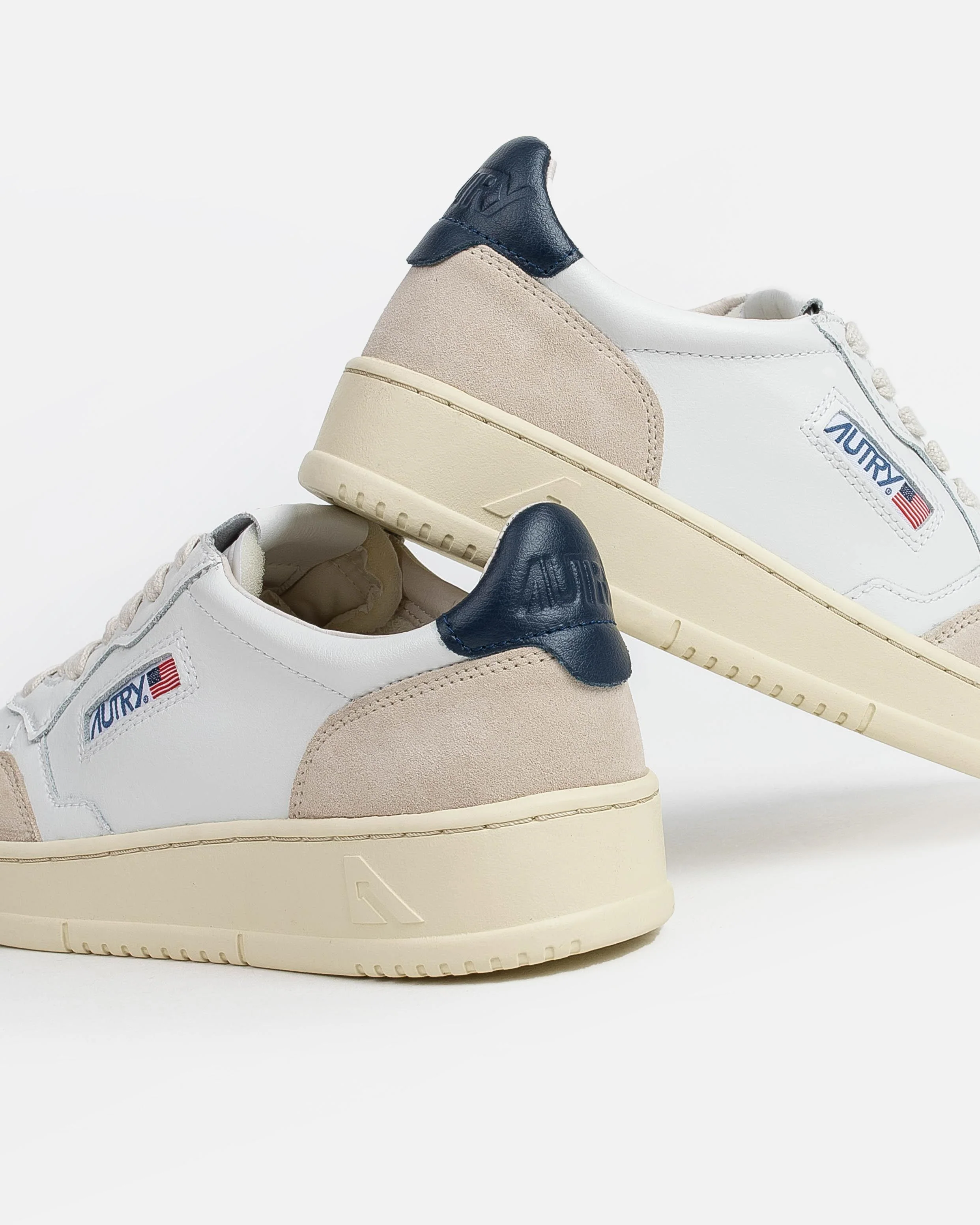 Zapatillas Autry AULM LS28 - Image 5