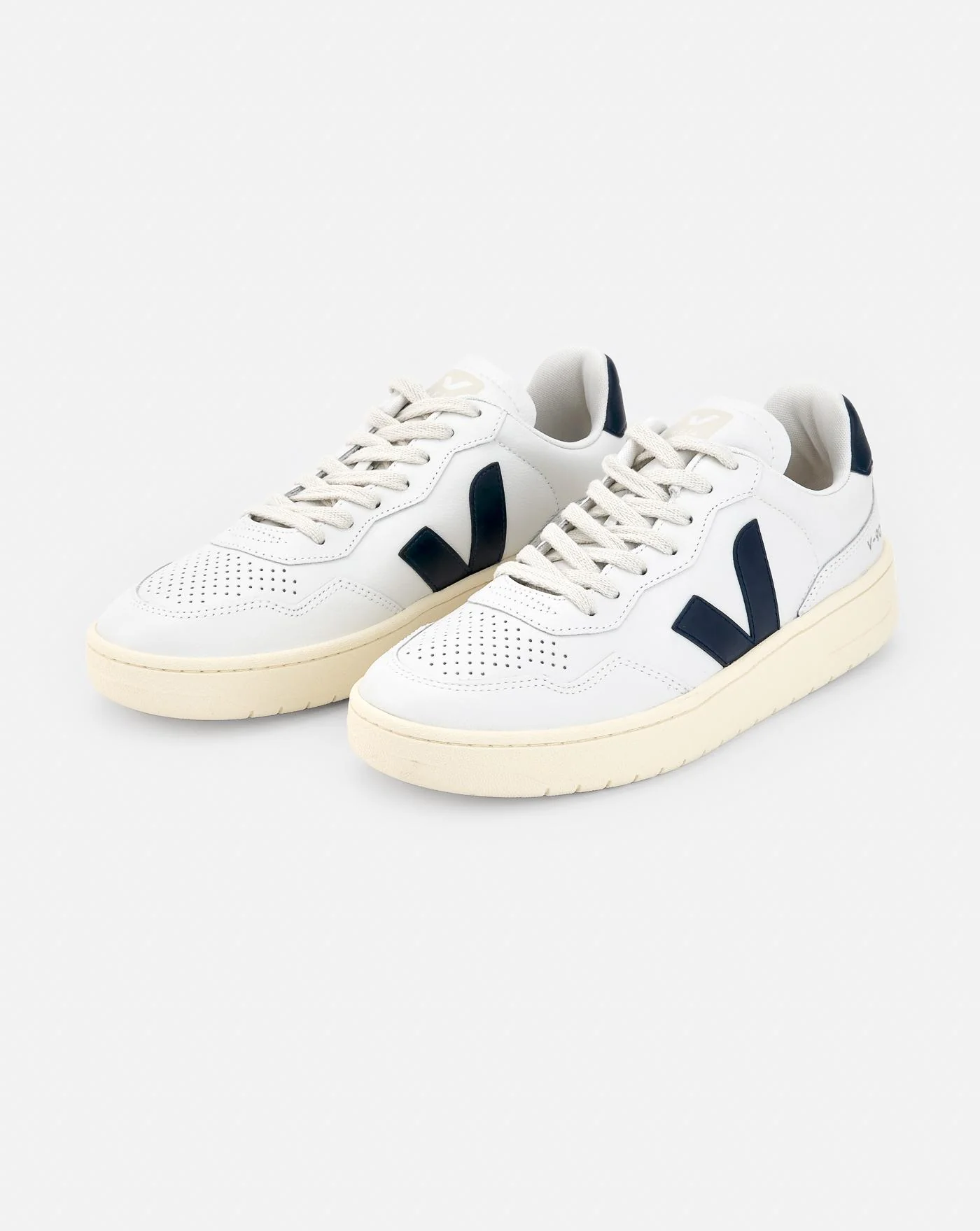 Zapatillas Veja V-90 O.T Leather Extra White Nautico - Image 7